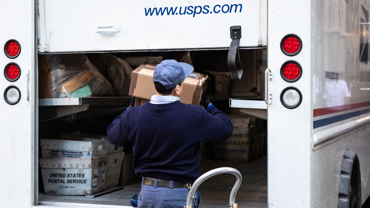 USPS-Employees-Federal-Workers-Compensation-Chiropractor-in-Virginia-for-Postal-Workers-Treatment-Center