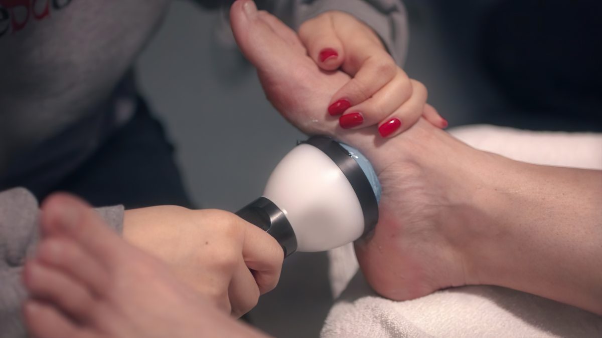 Dr Ravi - Stem Wave Therapy Foot